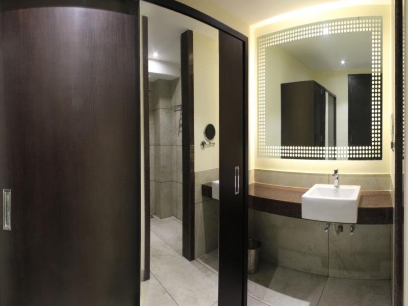 คลับ ปาไรโซ Hotel Raipur  ภายนอก รูปภาพ