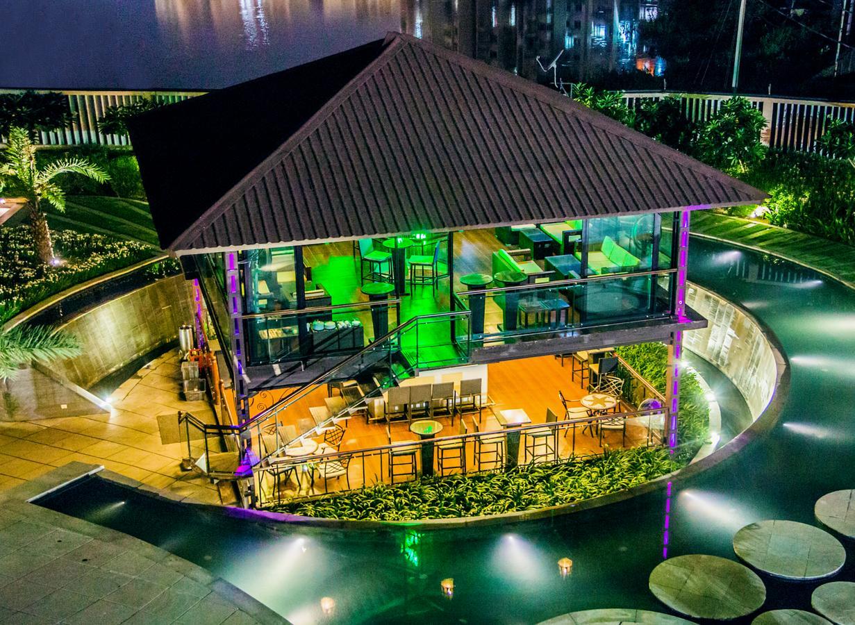 คลับ ปาไรโซ Hotel Raipur  ภายนอก รูปภาพ