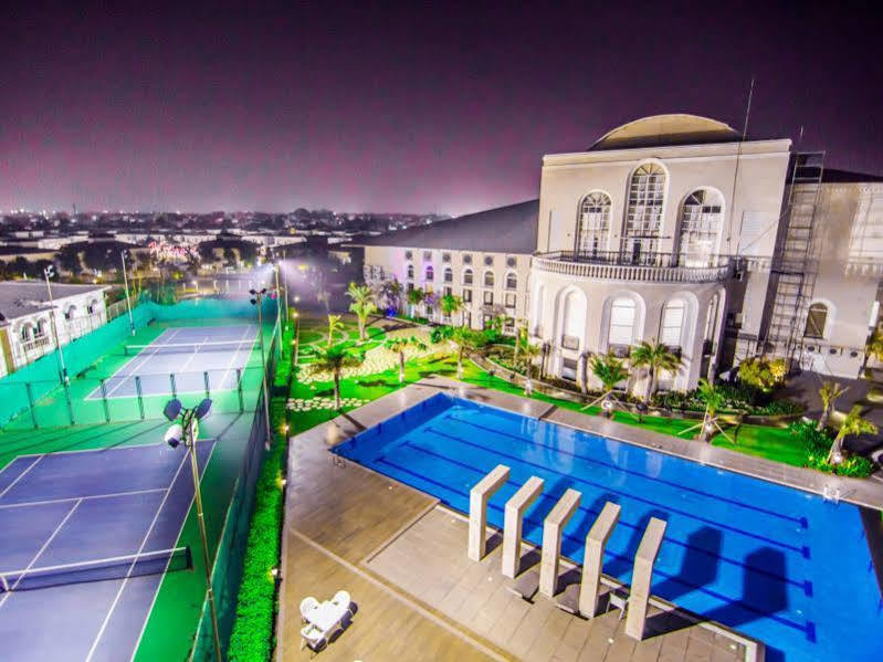 คลับ ปาไรโซ Hotel Raipur  ภายนอก รูปภาพ